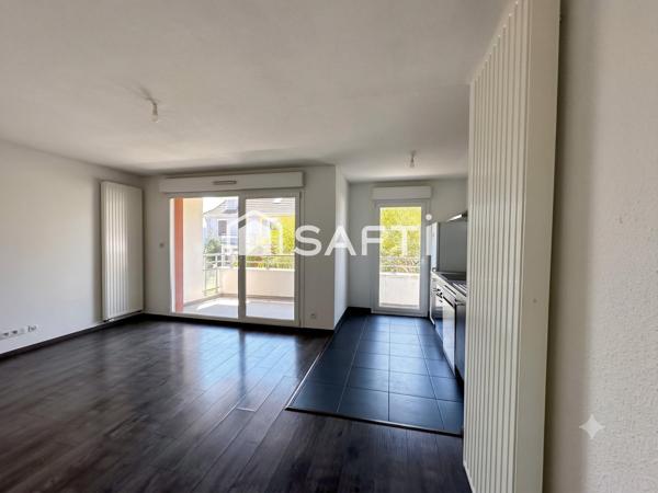 Appartement F3 centre-ville Saint-Louis – Garage, parking & balcon