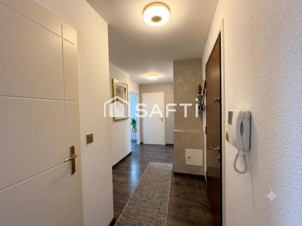 Appartement F3 centre-ville Saint-Louis – Garage, parking & balcon
