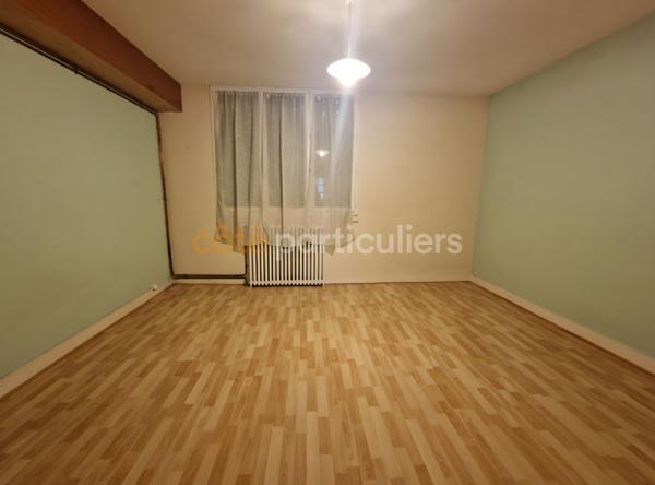 Vente
                Immeuble5 Pièces -
                    MONTARGIS (45200)