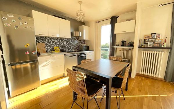 Appartement à vendre    4 pièces • 75,65 m2 Deuil-la-Barre