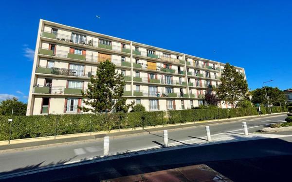 Appartement à vendre    4 pièces • 75,65 m2 Deuil-la-Barre