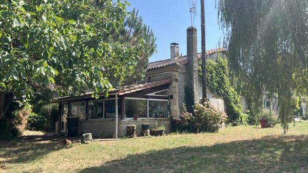 Maison à vendre |  Condéon |  4 pièces | 124 m²