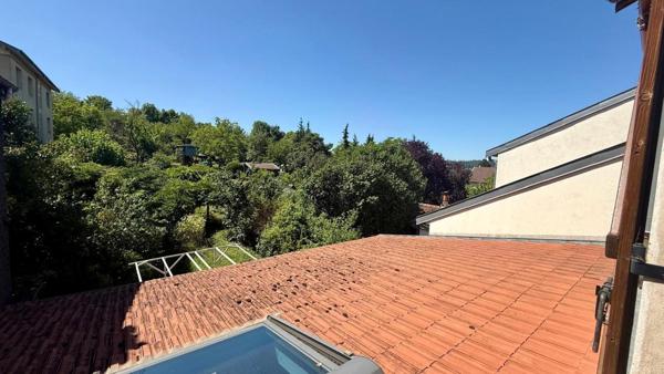 Maison de ville 140m2 avec garage et jardin