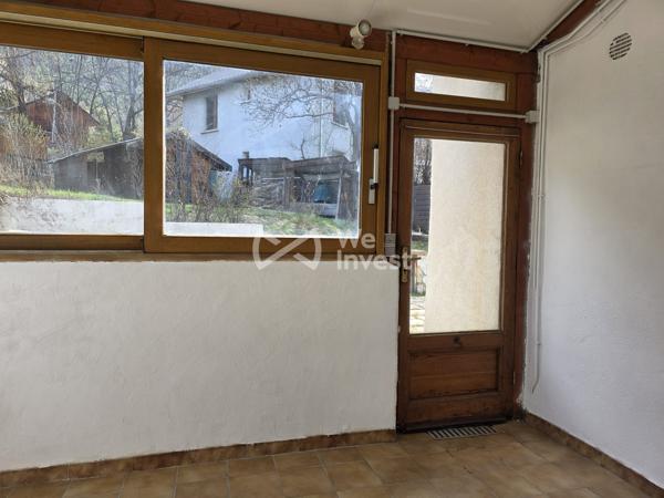 Appartement dans une maison individuelle