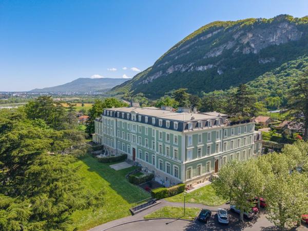 Vente Appartement de luxe Étrembières 4 Pièces 188 m²