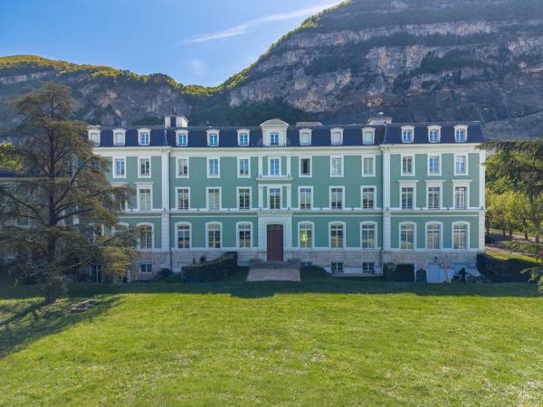 Vente Appartement de luxe Étrembières 4 Pièces 188 m²