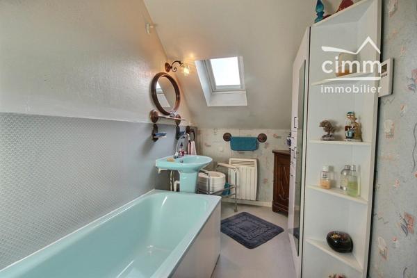 À vendre – Maison mitoyenne avec jardin et vue sur les montagnes à Scionzier