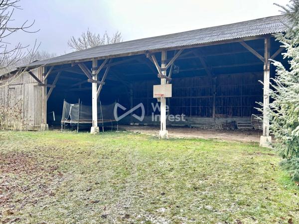 Grand garage pour stockage, camping car ou voitures