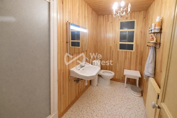 Maison ancienne 1820 – 238 m² – Terrain 3 500 m² – Dépendance