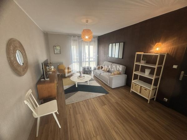 Appartement T4 de 77.49 m² au 2ième étage avec ascenseur