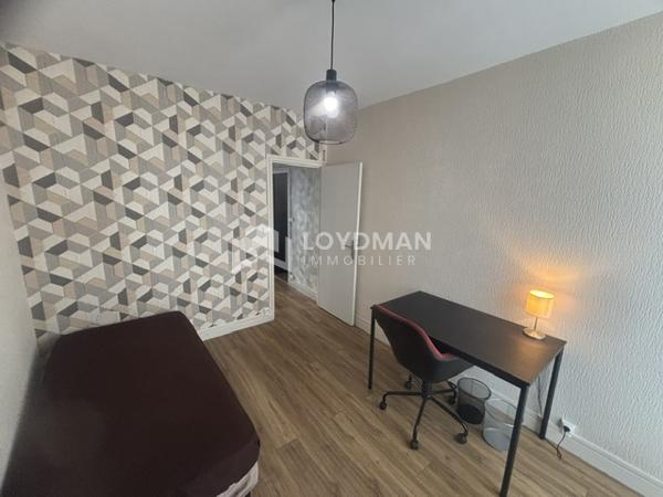 Appartement T4 de 77.49 m² au 2ième étage avec ascenseur