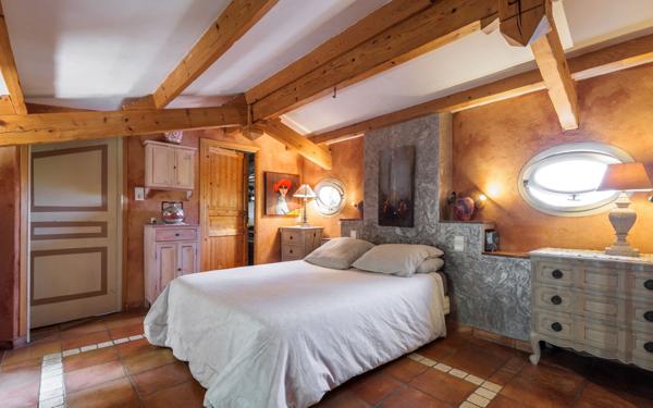 Maison à vendre    5 pièces • 165 m2 La Gaude