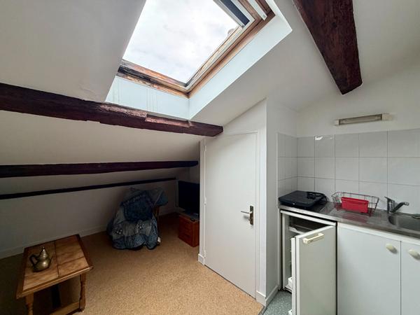 Immeuble 13 pièces 305 m2