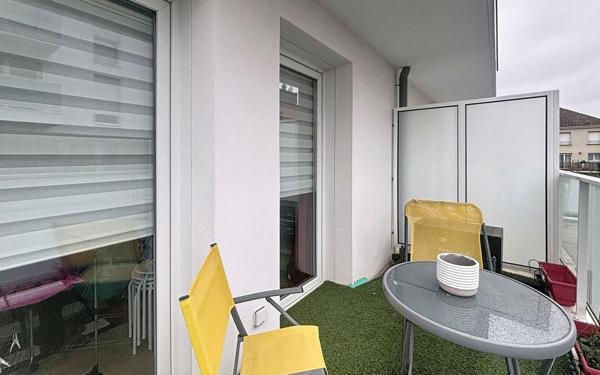 Appartement à vendre    2 pièces • 42,85 m2 Roissy-en-Brie