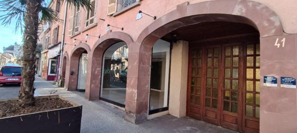 Local commercial  212m2