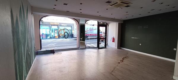 Local commercial  212m2