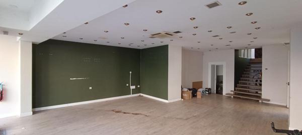 Local commercial  212m2