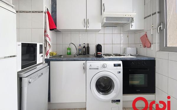 Appartement à vendre    2 pièces • 42,54 m2 Marseille 10