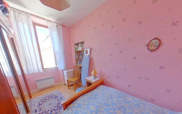 Maison à vendre    5 pièces • 132 m2 Épernay