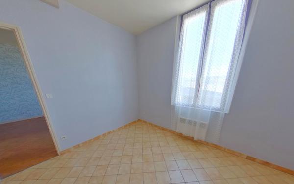 Maison à vendre    5 pièces • 132 m2 Épernay