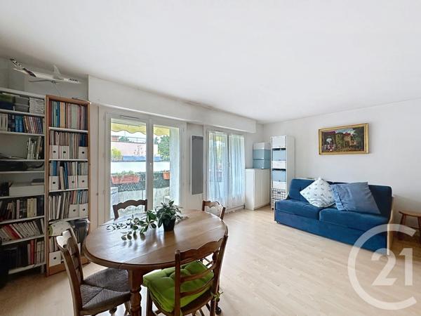 Appartement F2 à vendre  2 pièces - 45,91 m 2   THIAIS  - 94