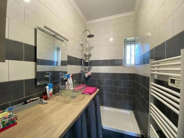 Maison à louer 4 pièces 73.48m² Port-Saint-Louis-du-Rhône (13230)