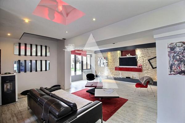 Maison 7 pièces 300 m2