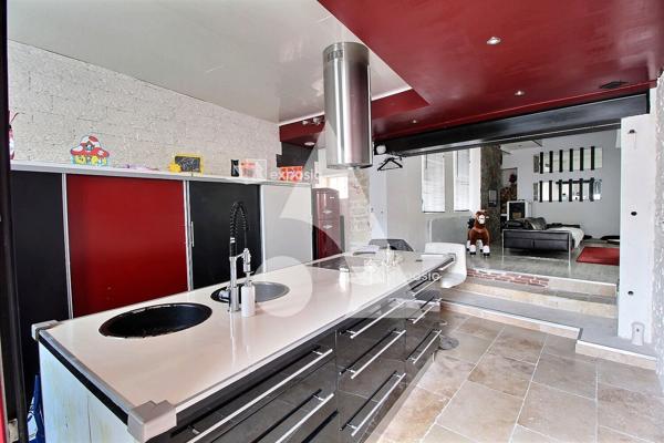 Maison 7 pièces 300 m2