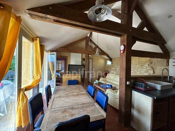 Maison à vendre 17 pièces SAINT CYPRIEN (24) environ 7446m² de terrain