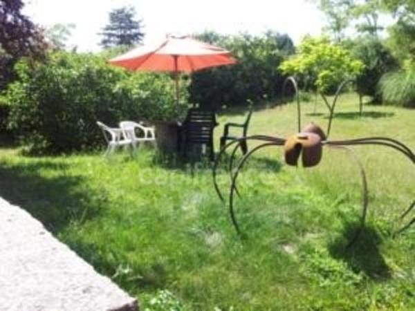 Maison à vendre 17 pièces SAINT CYPRIEN (24) environ 7446m² de terrain