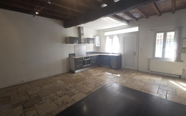 Maison à vendre    3 pièces • 72 m2 Toulouse
