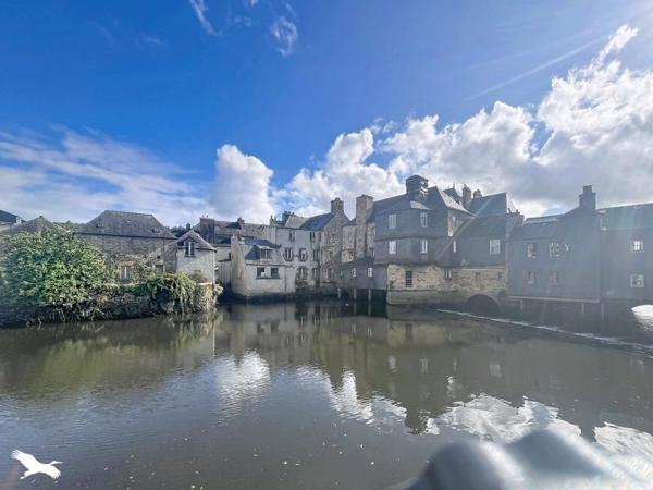 Appartement 160 500 € Landerneau 1 pièce 197 m² DPE