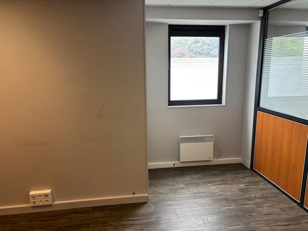 BUREAUX - A LOUER - BEAUVAIS