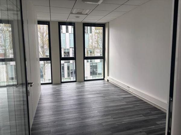 A LOUER Bureaux 2ème étage immeuble récent CHATEAUCREUX quartier gare