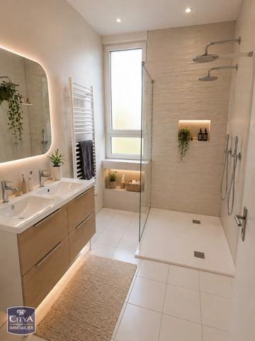 Appartement à vendre 4 pièces 84m² Cambrai (59400)