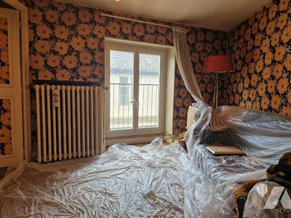 A vendre à Bar-sur-Aube, à proximité de l'église fraichement rénovée de Saint Maclou, à quelque...