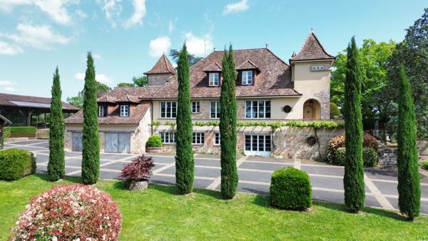 Demeure de prestige à 5 mn de Figeac Capdenac le haut