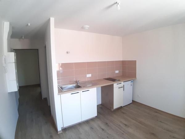 Location Appartement 18 m² - Saint-dié-des-vosges 88100