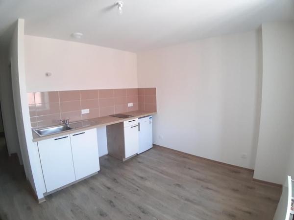 Location Appartement 18 m² - Saint-dié-des-vosges 88100