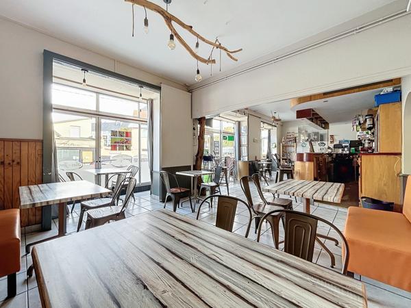 Immeuble – Emplacement stratégique à l'entrée de Saint-Malo