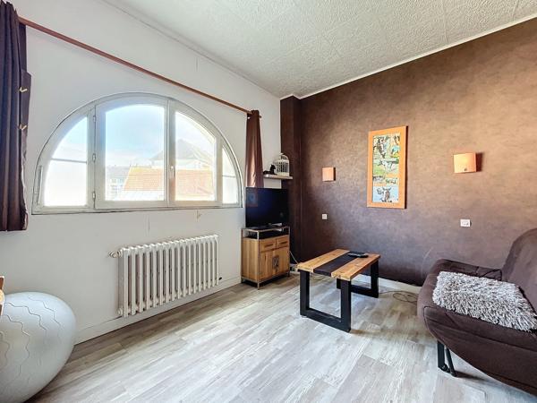 Immeuble – Emplacement stratégique à l'entrée de Saint-Malo