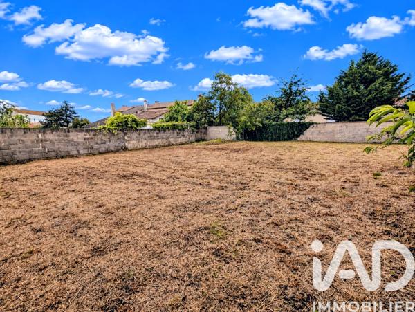 Maison à vendre 2 pièces 121 m² Chapelle-Viviers