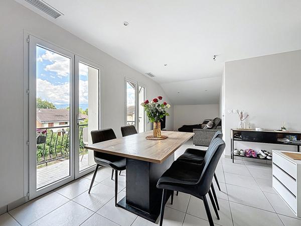 Appartement 2 pièces de 41,10 m² au sol, à vendre sur la commune de Poisy