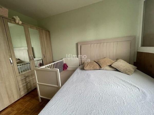 Investissement locatif à Neuilly Sur Marne - Appart T4 de 68 m2 -