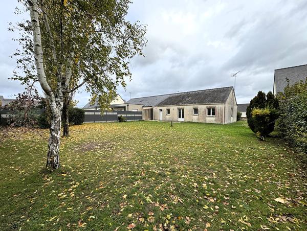 Maison de plain-pied à vendre à Ancenis - 3 chambre, garage et jardin