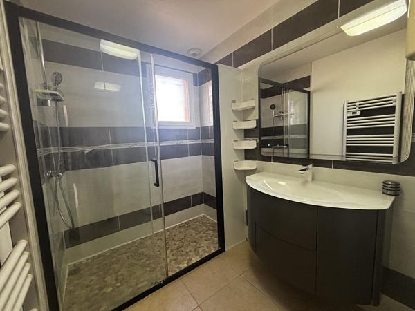 Maison Thezan Des Corbieres de Type 4 de 70 m2