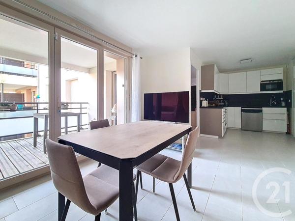 Appartement F4 à vendre  4 pièces - 79,43 m2 RAMBOUILLET - 78