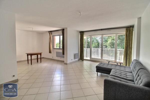 Appartement à louer 5 pièces 106.99m² Mérignac (33700)