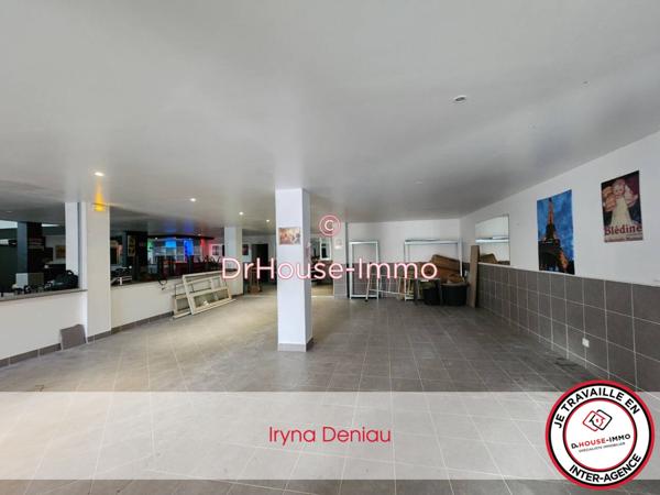 Immeuble à vendre 10 pièces de 1 023 m²