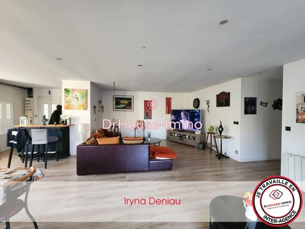 Immeuble à vendre 10 pièces de 1 023 m²